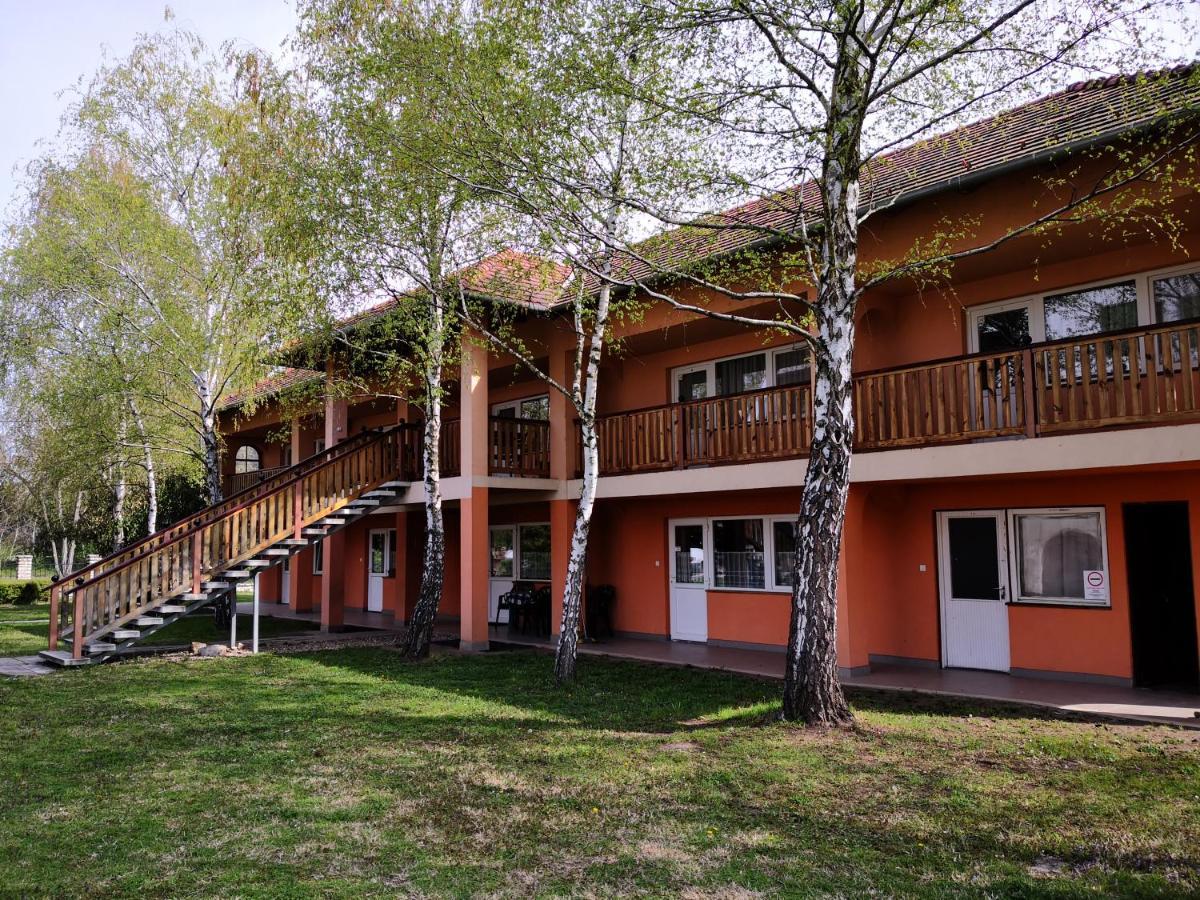 Laguna Panzio Гардонь Экстерьер фото